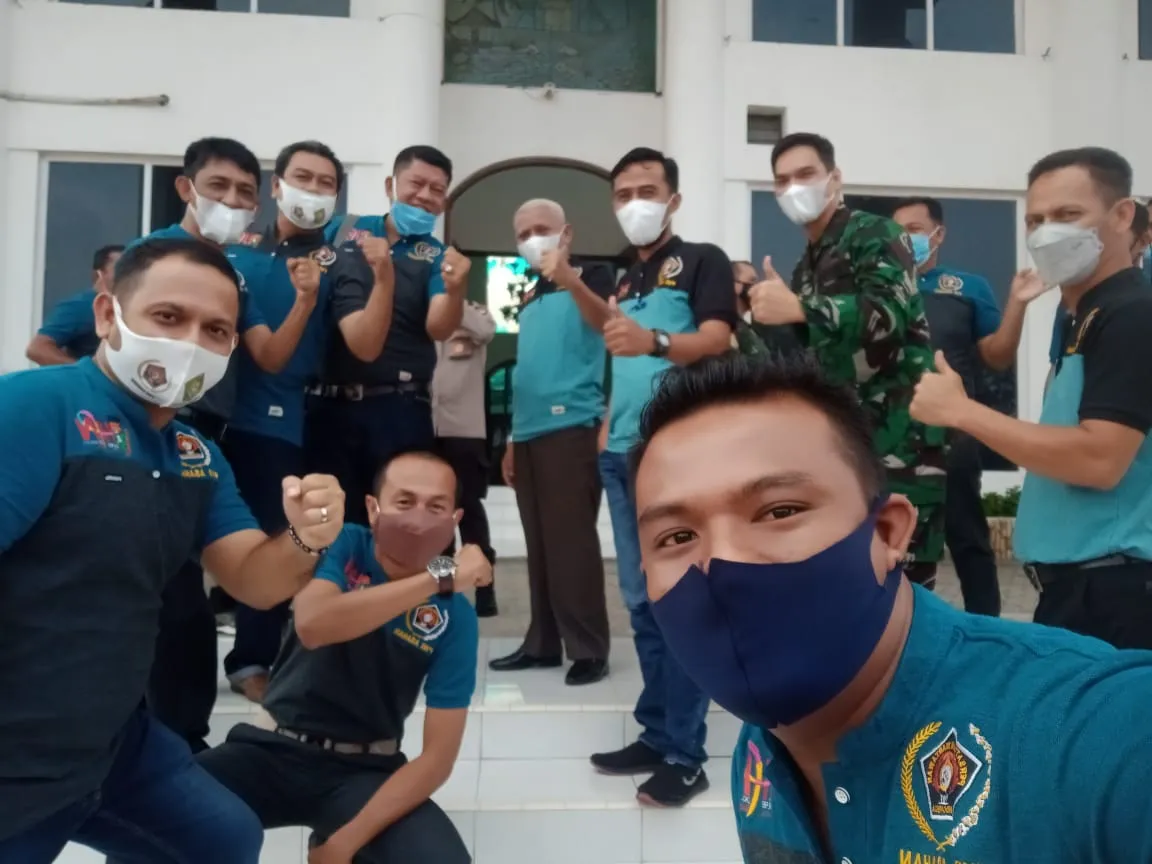 Bupati Asahan dan Forkopimda Ikuti Peringatan HPN 2021 Virtual Bersama Awak Media