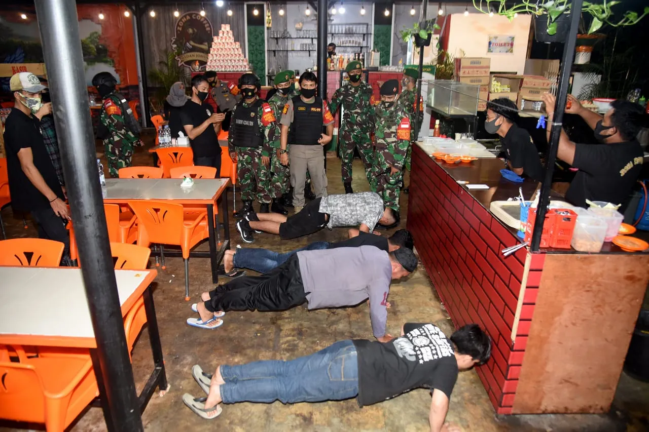 Satgas Covid-19 Mebidang - Sumut "All Out " Razia Disiplin Protokol Kesehatan