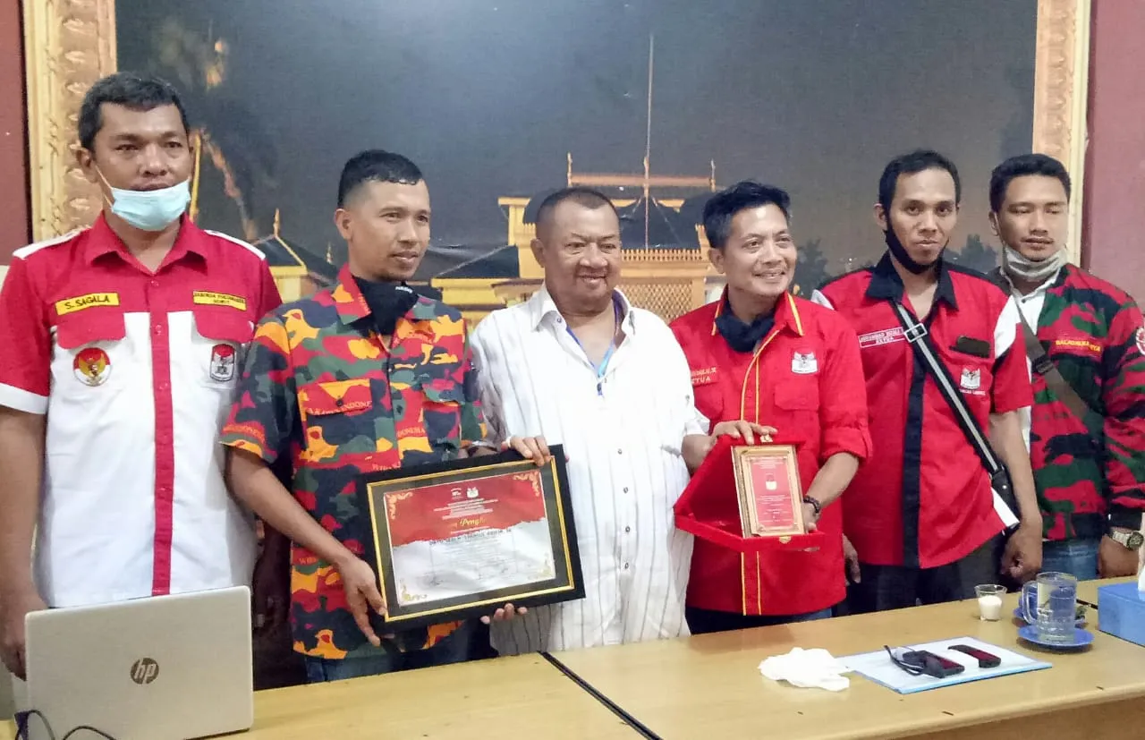 Dato Seri H. Syamsul Arifin, SH Terima Penghargaan Dari Bakorda Fokusmaker Sumut. "Jaga Harga Diri Jangan Jual Diri "