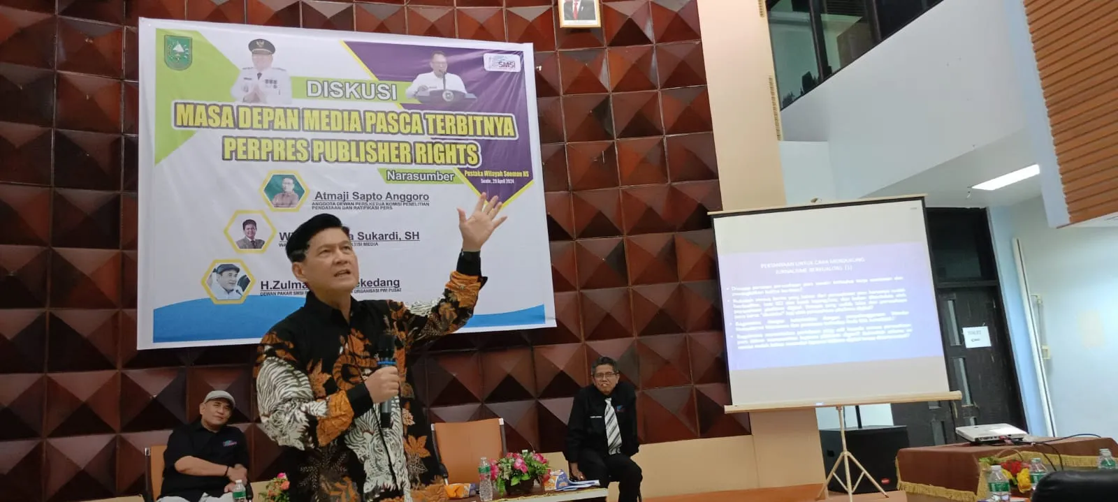 Perpres Publisher Rights Blunder. Wina Armada : Karpet MerahMenuju Belenggu Pers Indonesia