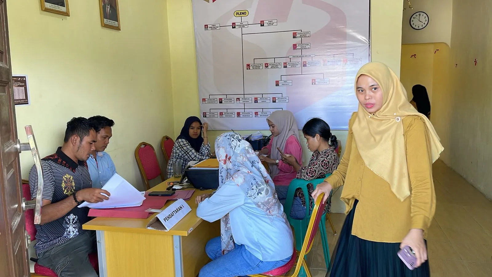 Panwaslu Talawi Umumkan Daftar Calon Peserta PTPS Lulus Administrasi di Pilkada 2024