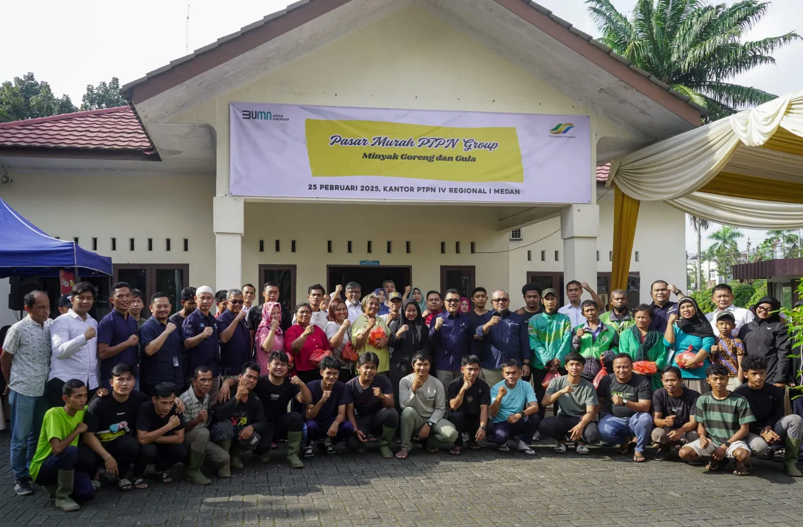 Pastikan Kestabilan Harga Minyak Goreng dan Gula Stabil, PTPN Regional I Gelar Pasar Murah Untuk Ribuan Masyarakat.