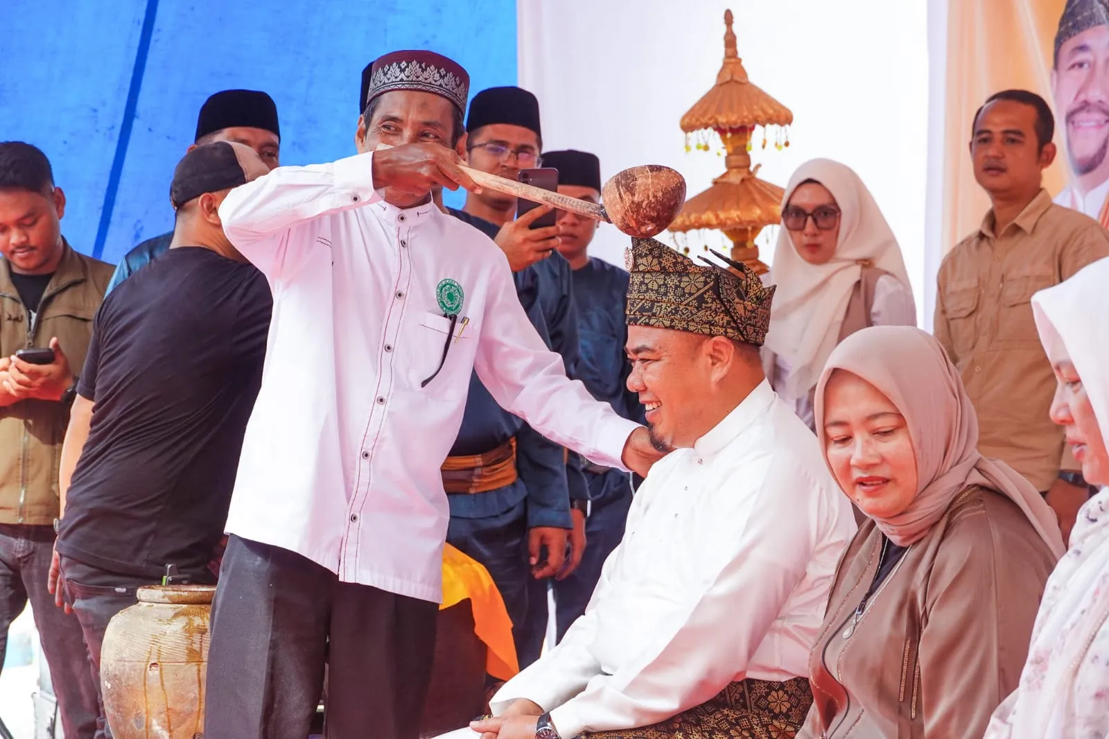Bupati Batu Bara Gelar Tradisi Mandi Belimau Sambut Ramadhan 1446 H