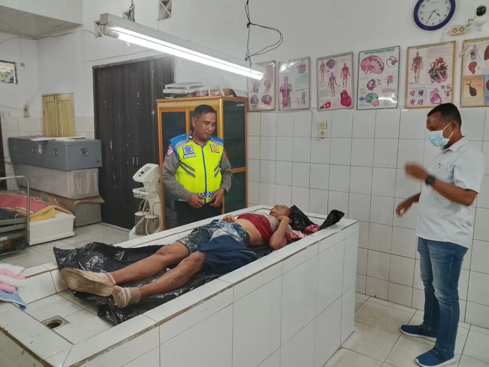 Seorang Mrs X Tewas Tertabrak Truk di Tapian Dolok Simalungun