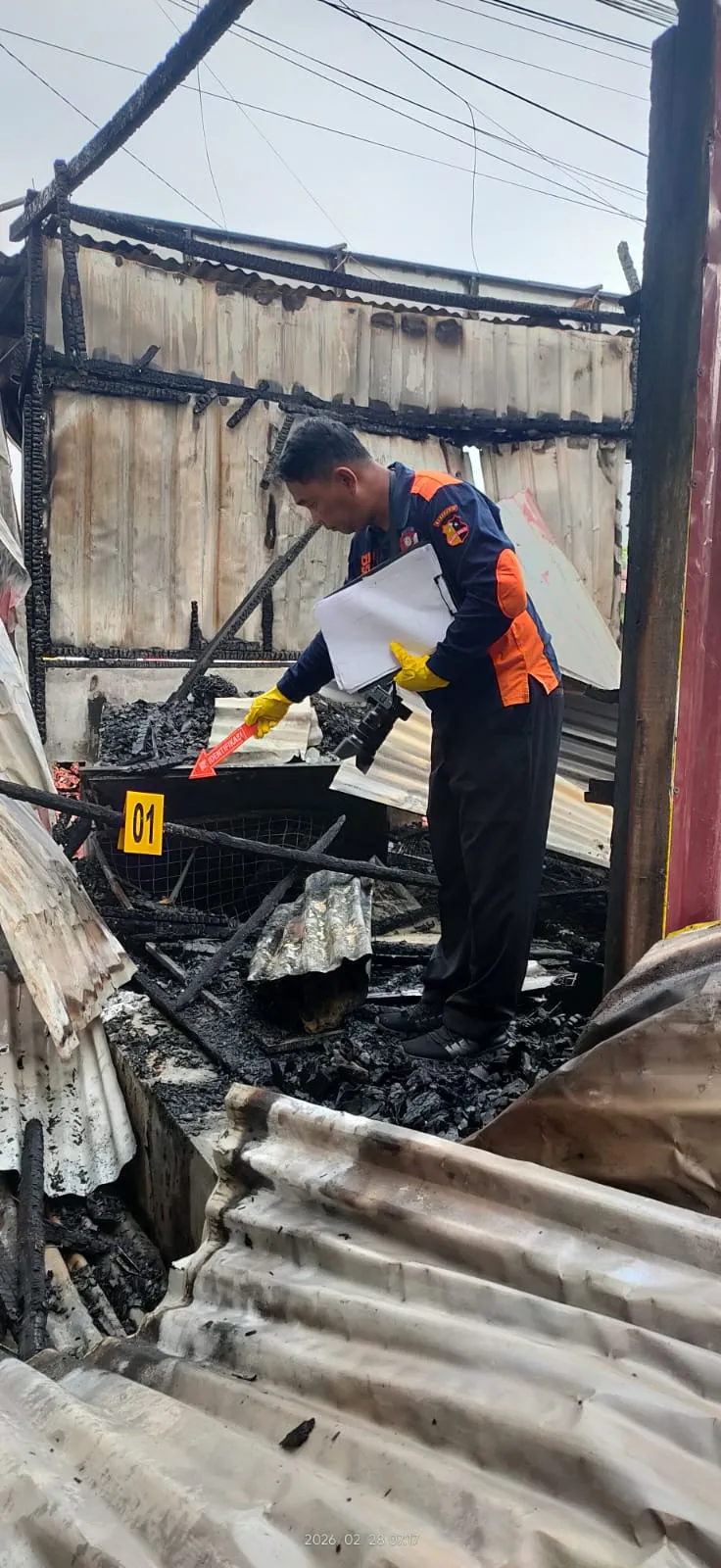 Polisi Selidik Kebakaran Kios Ponsel di Tanah Merah