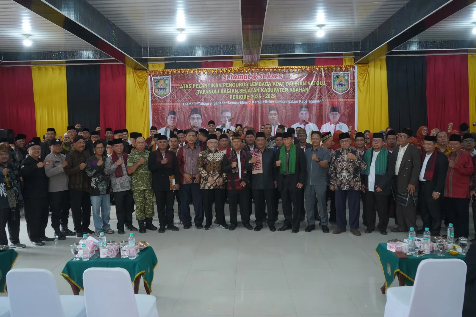 Aspem M. Azmi Ismail Hadiri Pelantikan Pengurus Lembaga Adat Dalihan Natolu Tabagsel Kabupaten  Asahan periode 2025-2029