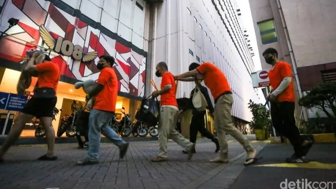 Pemberantasan Judi Online: Penangkapan 321 WNA