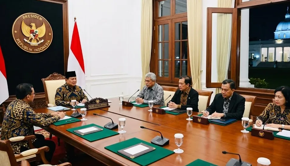 Suku Bunga BI Naik Jadi 5,75 Persen, Presiden Prabowo Kumpulkan Direksi Himbara di Istana