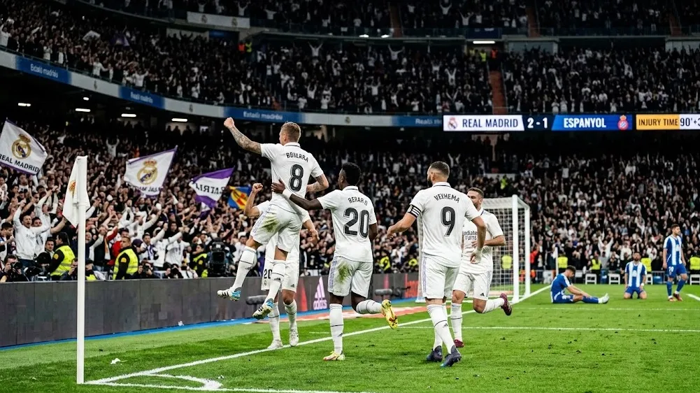 Comeback Real Madrid: Menang 2-1 atas Espanyol di Injury Time