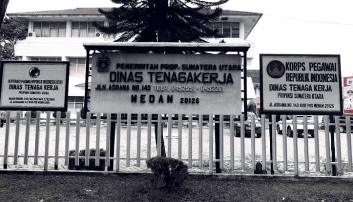Ismael Parenus Sinaga Dicopot dari Jabatan Kadisnaker Sumut: Kronologi dan Penyebab Pengunduran Diri