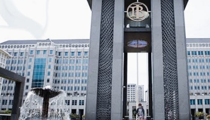 Bank Indonesia Pangkas BI Rate Jadi 5,5%: Dampak pada Ekonomi, Pasar Saham, dan Prospek Suku Bunga