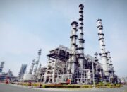 Indonesia Genjot Impor Minyak Rusia Lewat Tender Terbuka: Pertamina Pastikan Patuh Sanksi Internasional