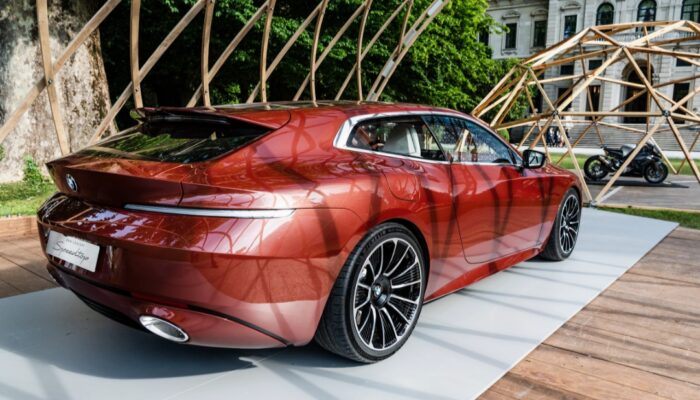 Hanya 70 Unit: BMW Hadirkan Mobil dan Motor Eksklusif, Harga Mencapai Rp8 Miliar!